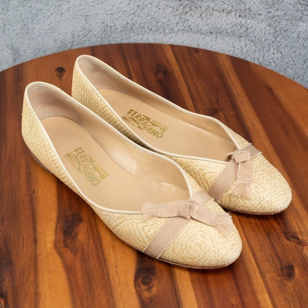 Salvatore Ferragamo Yellow Bow Ballet Flats Size: 9 AA (Narrow)